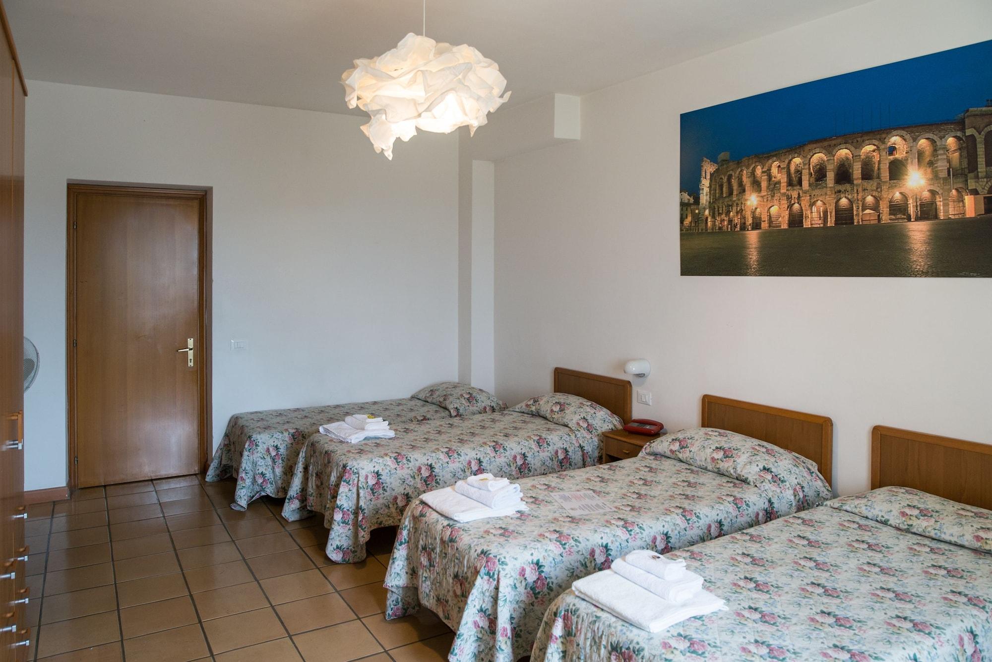 Albergo Ancajani Ассизи Экстерьер фото